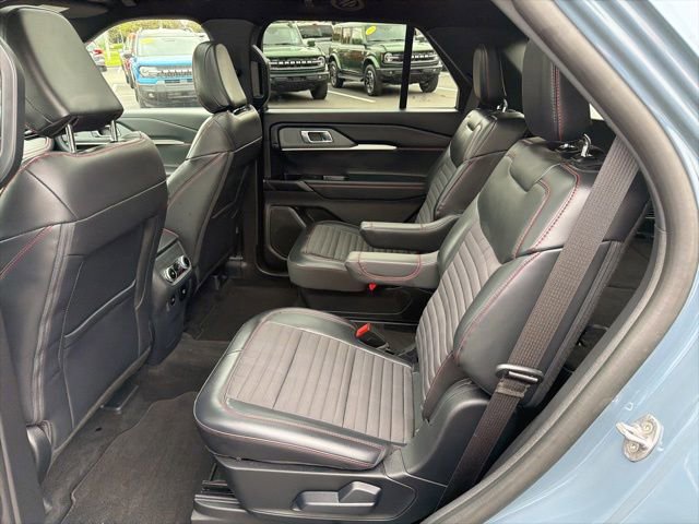Used 2025 Ford Explorer ST-Line w/ Premium Package AWD/4WD image 28