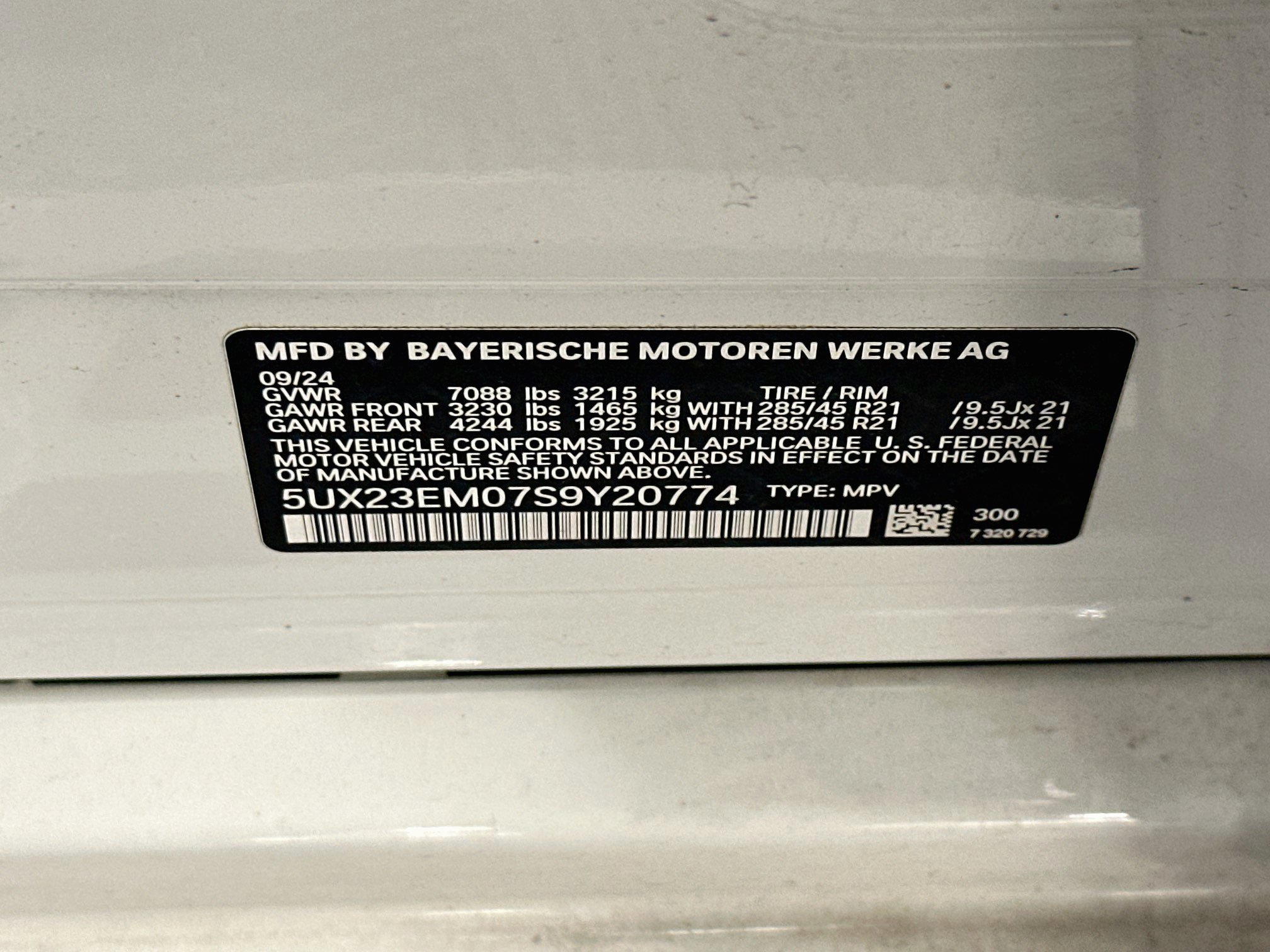 Used 2025 BMW X7 xDrive40i AWD/4WD image 12