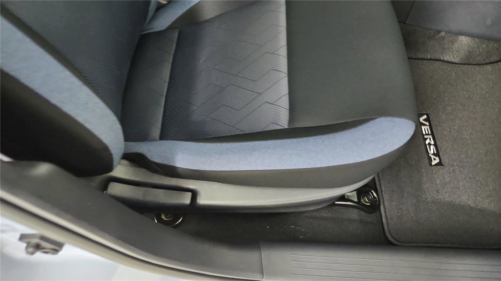 New 2025 Nissan Versa SV w/ Trunk Package image 25