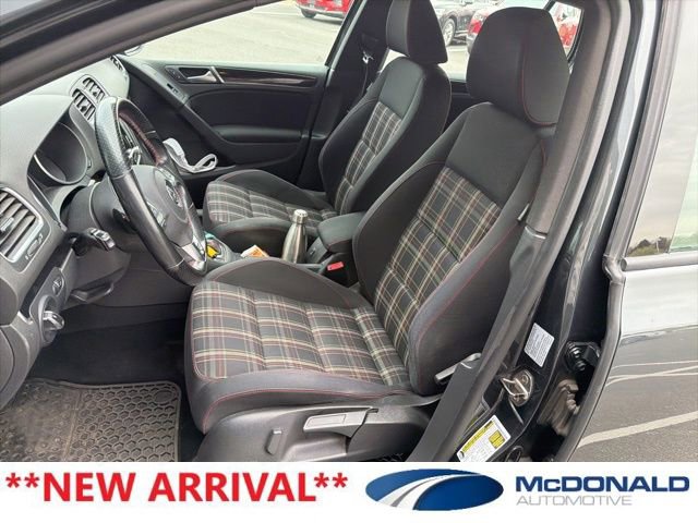 Used 2010 Volkswagen GTI 4-Door image 8