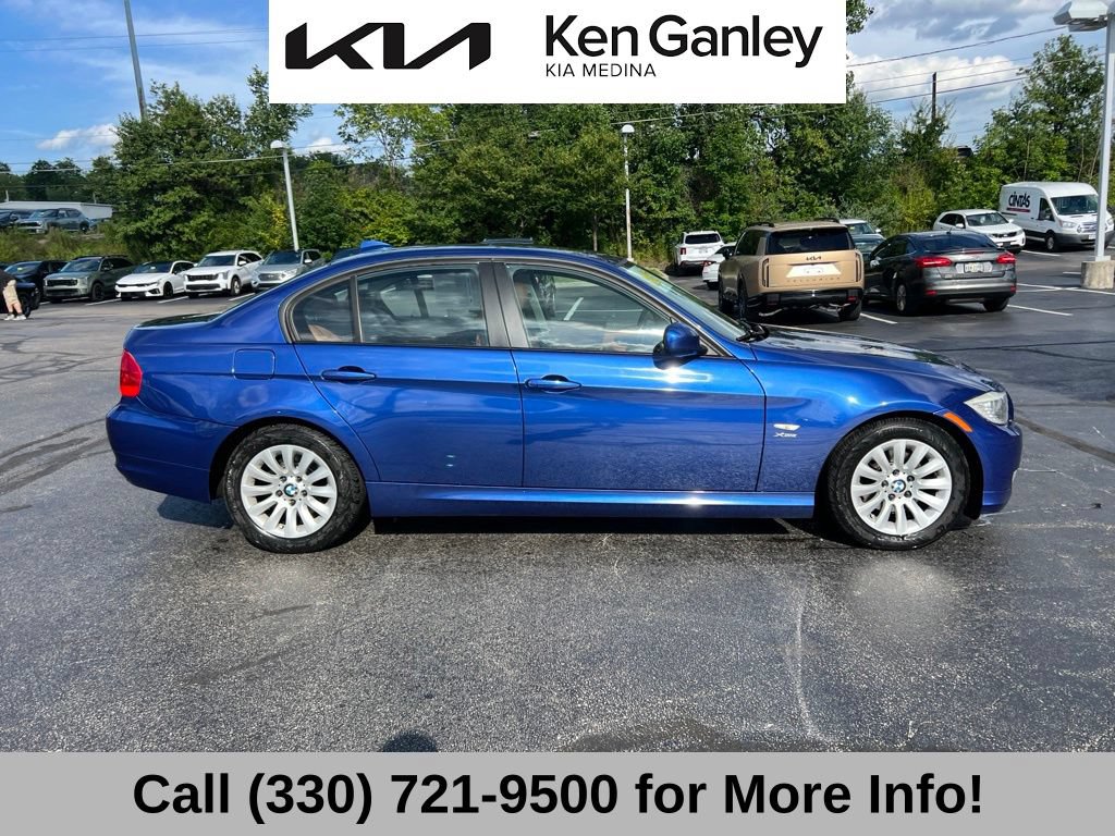 Used 2009 BMW 328i xDrive Sedan AWD/4WD image 7