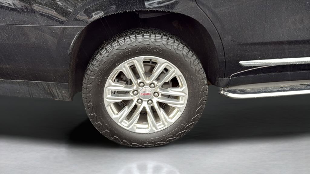 Used 2022 GMC Yukon SLT image 16