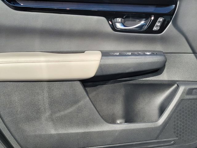 Used 2025 Honda CR-V EX-L image 13