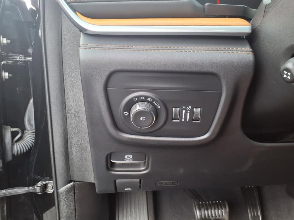 Certified 2022 Jeep Grand Cherokee Summit image 21