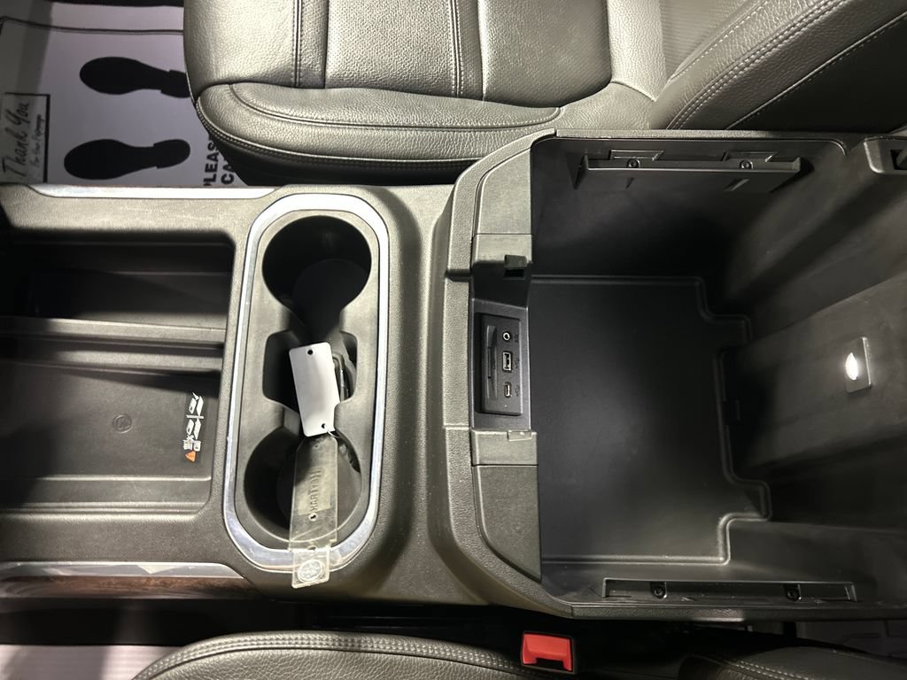 Used 2021 GMC Sierra 1500 Denali w/ Technology Package AWD/4WD image 21