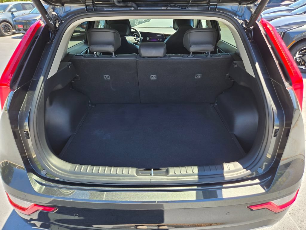 Certified 2024 Kia Niro Wind w/ Wind Preserve Package FWD image 14