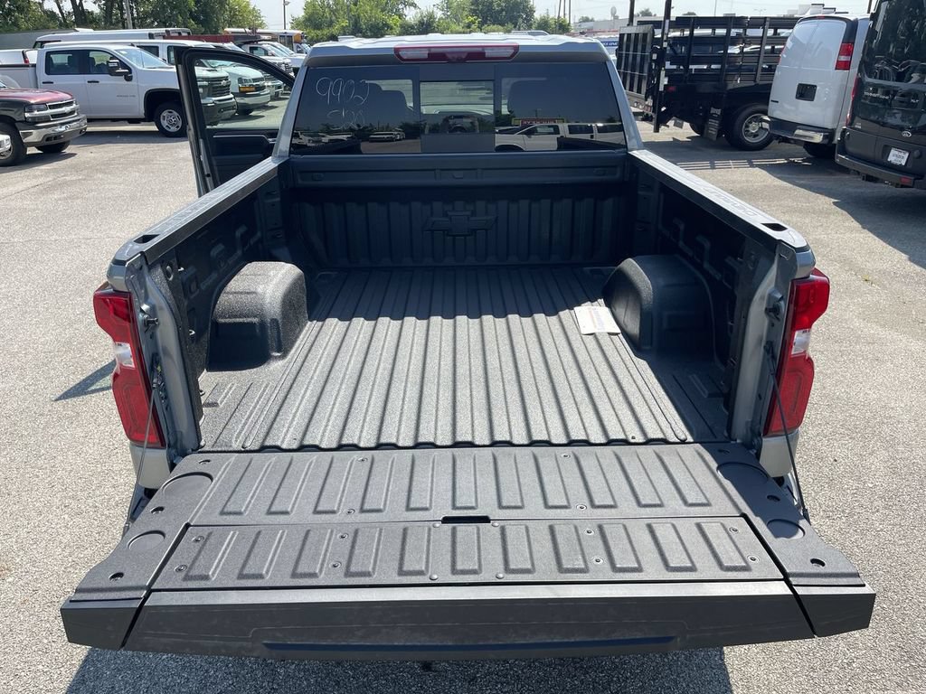 New 2026 Chevrolet Silverado 1500 High Country AWD/4WD image 23