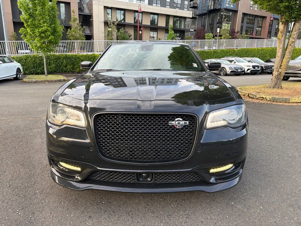 Used 2023 Chrysler 300 C RWD image 5