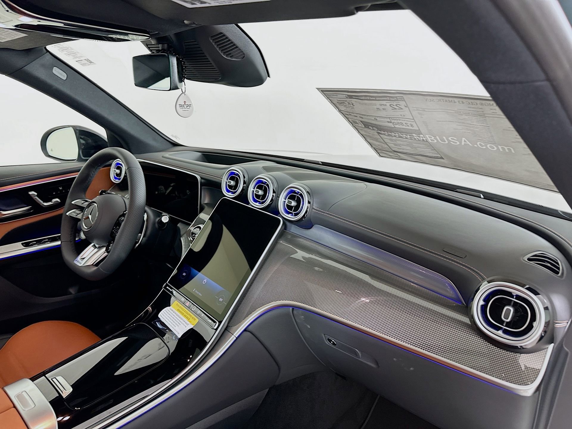 New 2026 Mercedes-Benz GLC 43 AMG 4MATIC image 32