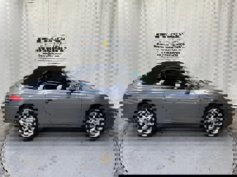 Used 2002 Porsche 911 Carrera 4 image 11