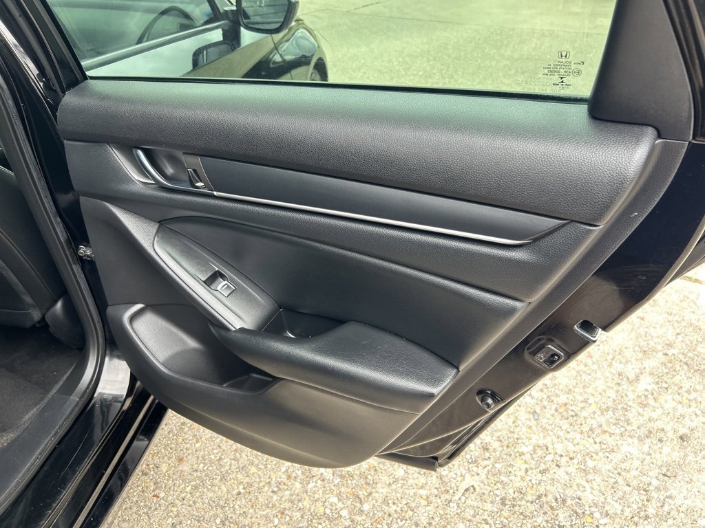 Used 2021 Honda Accord Sport image 20