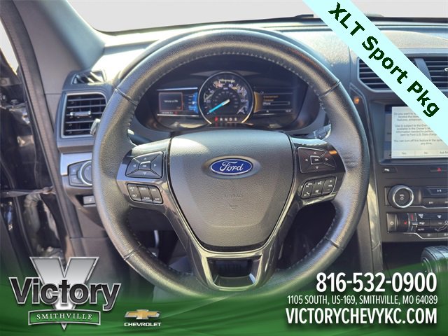 Used 2018 Ford Explorer XLT w/ Equipment Group 202A image 10
