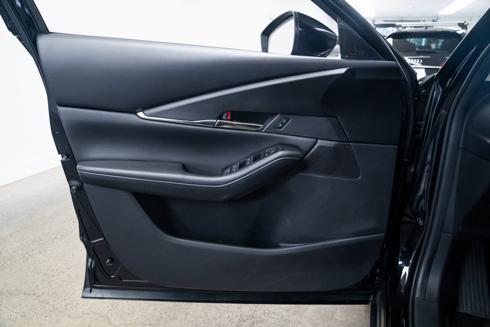 Used 2023 MAZDA CX-30 AWD 2.5 S w/ Preferred Package image 15