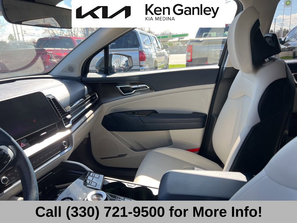 Certified 2025 Kia Sportage EX image 41