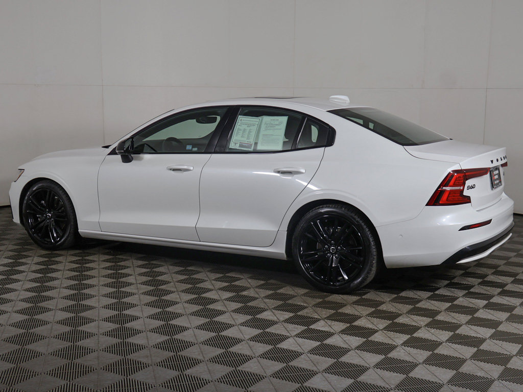 Used 2024 Volvo S60 B5 Plus w/ Climate Package AWD/4WD image 16