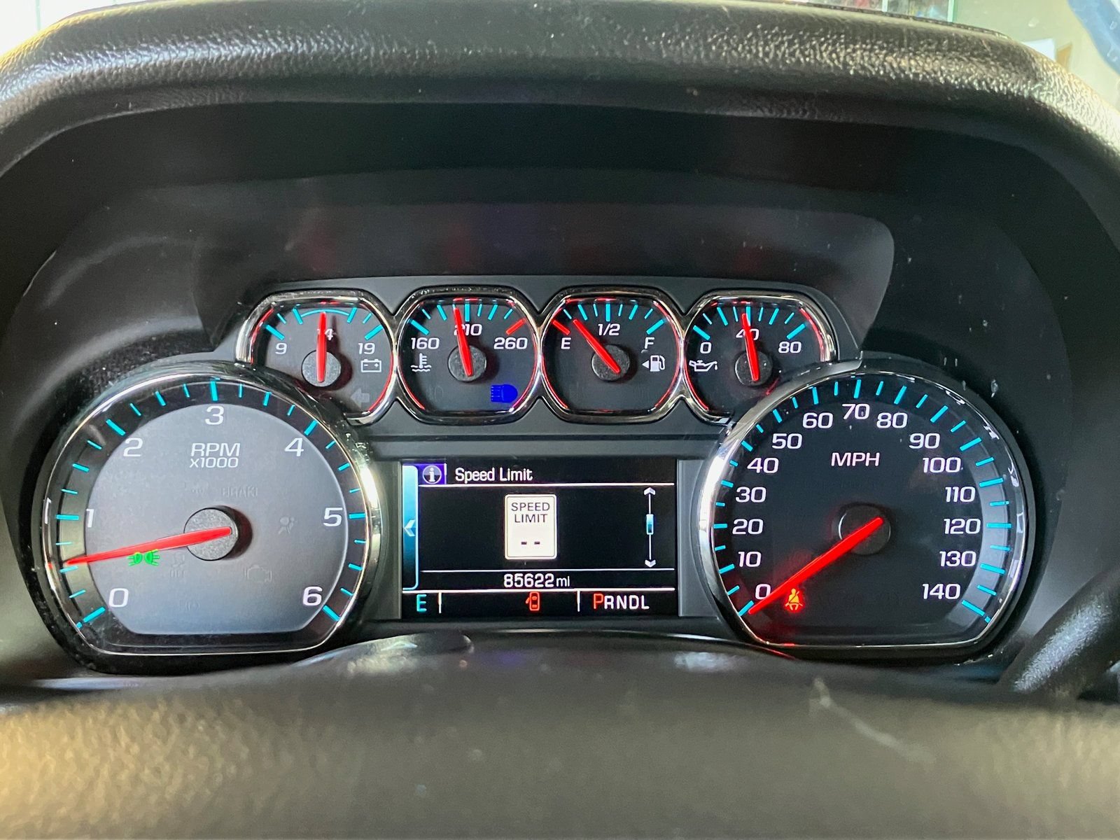 Used 2018 Chevrolet Tahoe Premier w/ RST 6.2L Performance Edition AWD/4WD image 41