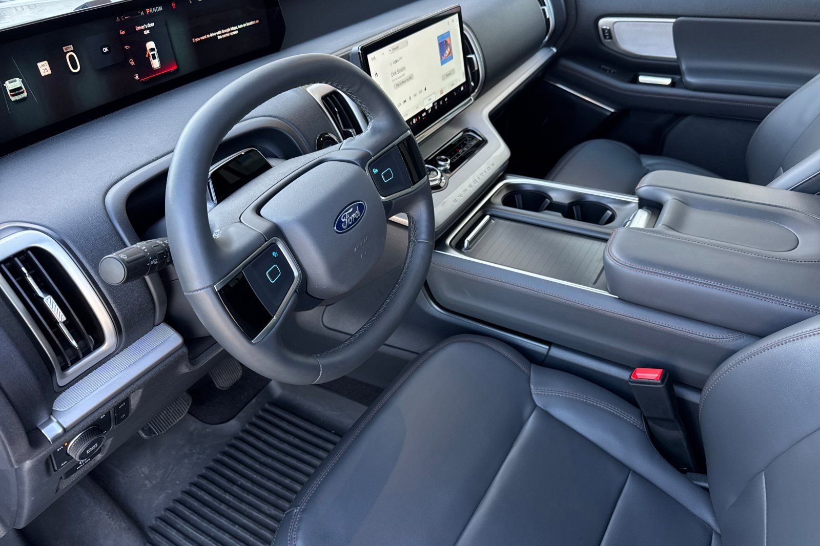 Certified 2025 Ford Expedition Active image 10