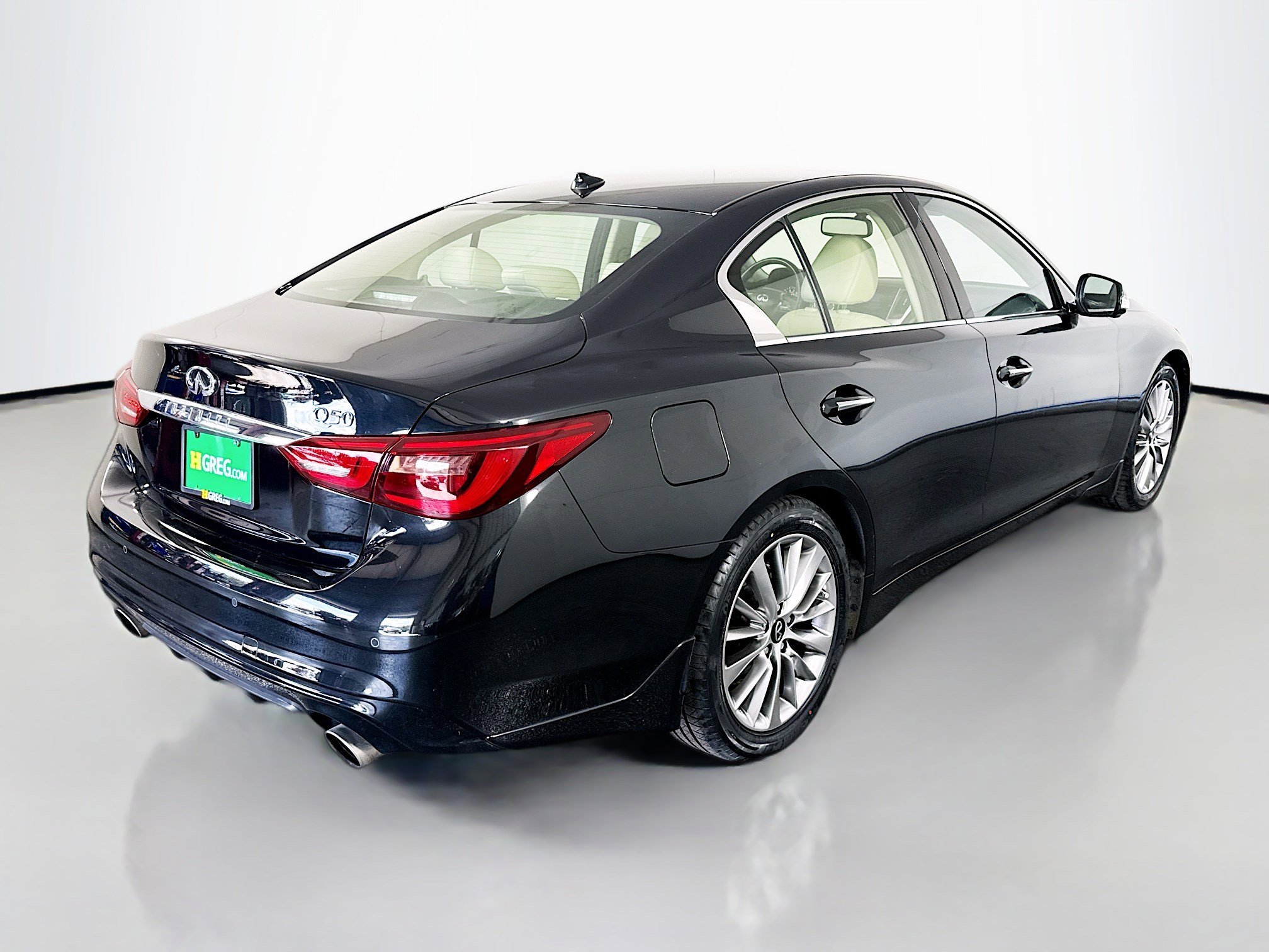 Used 2022 INFINITI Q50 Luxe w/ Cargo Package image 10