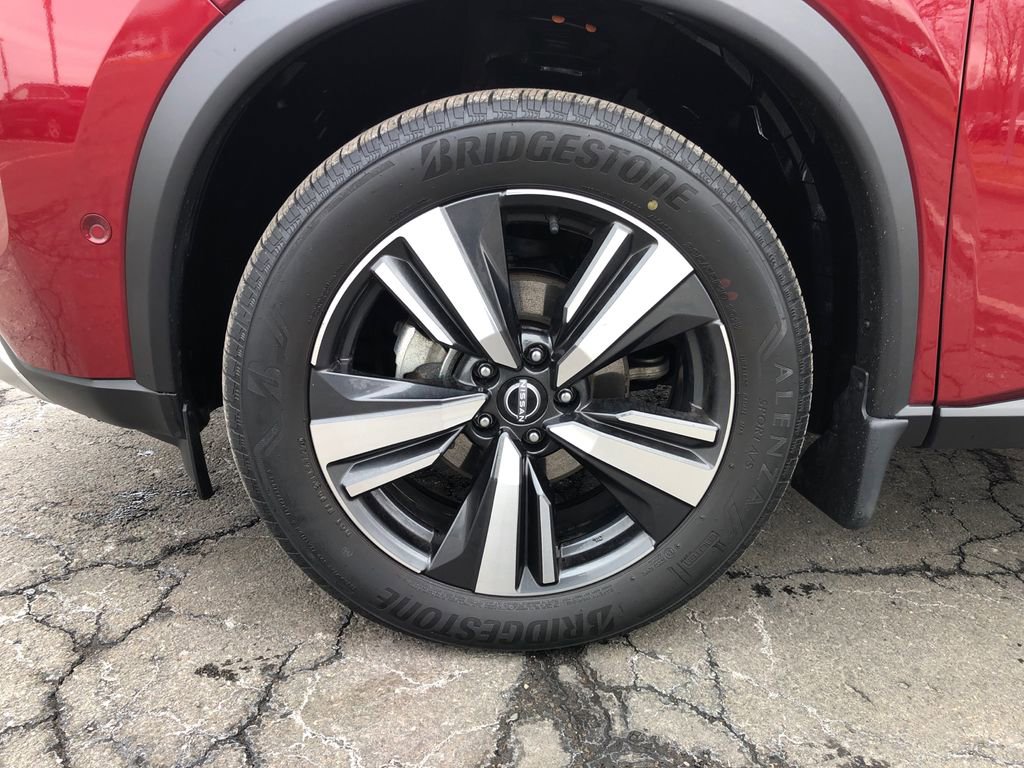 Used 2023 Nissan Rogue Platinum w/ Platinum Premium Package image 14