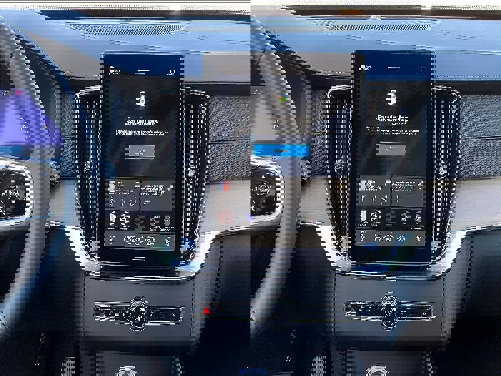 New 2026 Volvo XC90 T8 Plus w/ Protection Package image 9