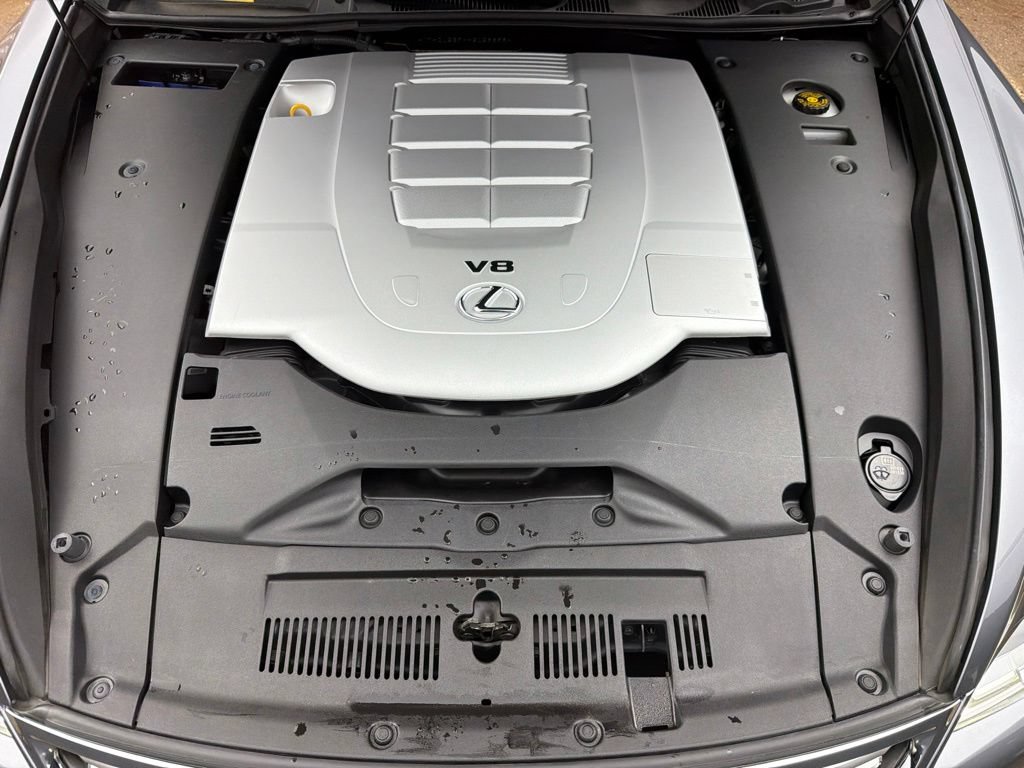 Used 2017 Lexus LS 460 AWD w/ Comfort Package image 30