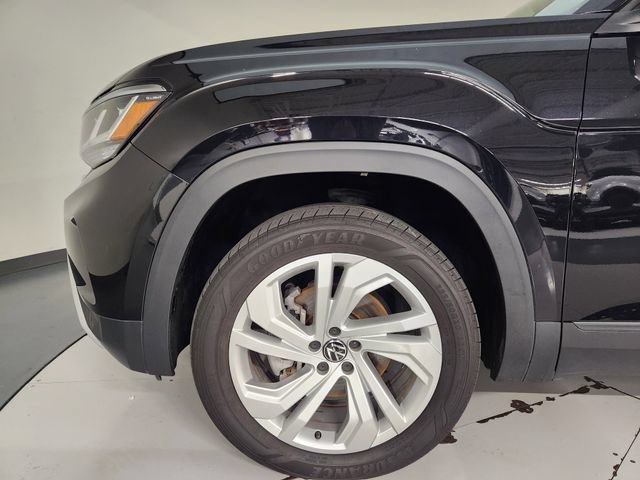 Used 2023 Volkswagen Atlas SE w/ Panoramic Sunroof Package FWD image 11