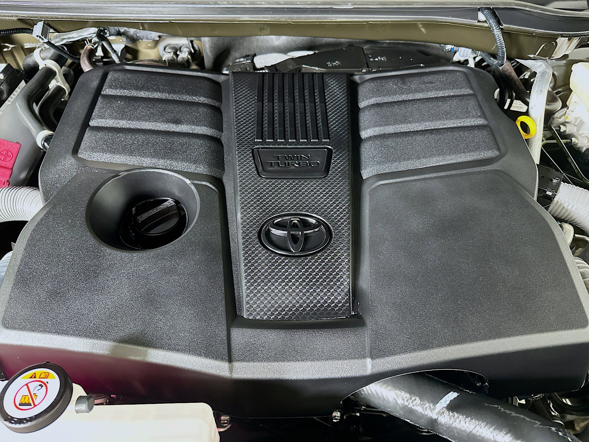 Used 2025 Toyota Tundra SR5 w/ TRD Off-Road Package image 32