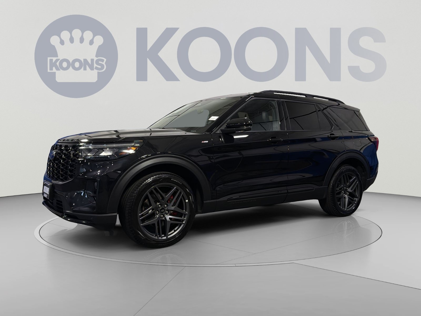 Used 2025 Ford Explorer ST-Line w/ ST-Line Street Pack
