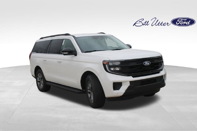 New 2027 Ford Expedition Max Active RWD image 2