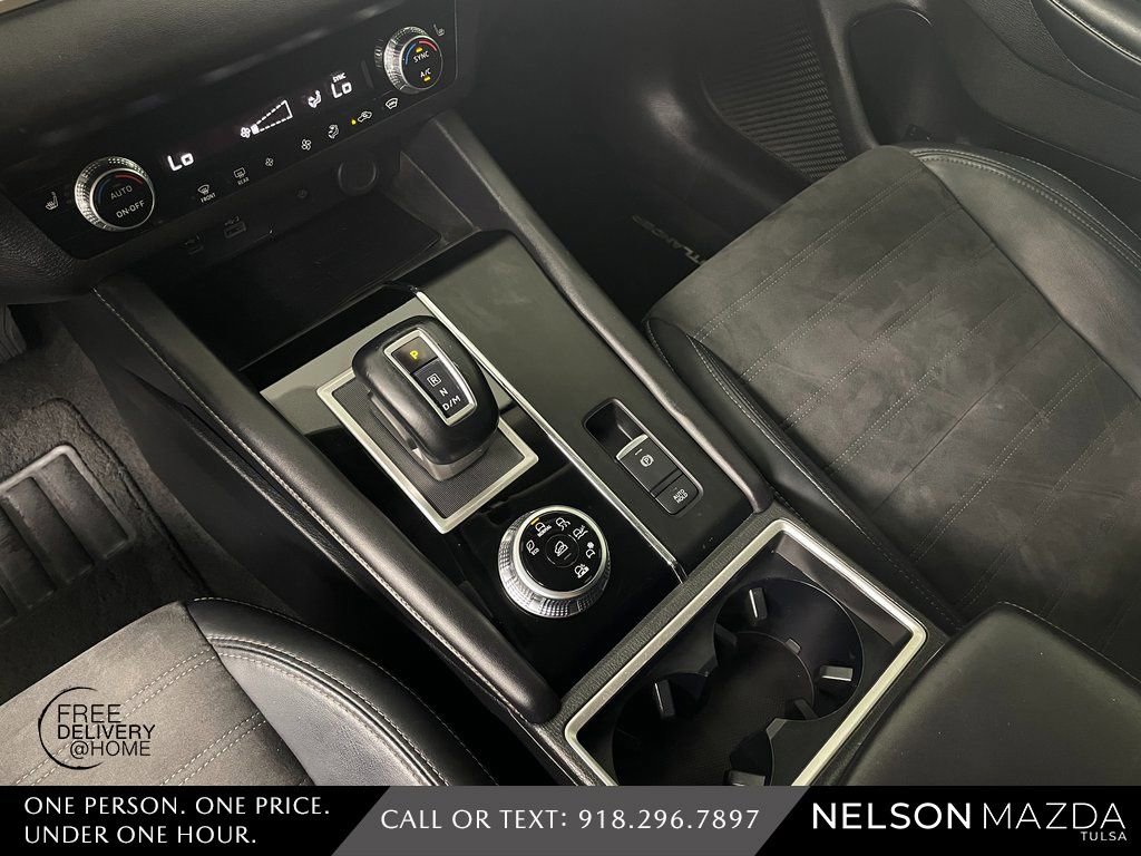 Used 2022 Mitsubishi Outlander SE image 30