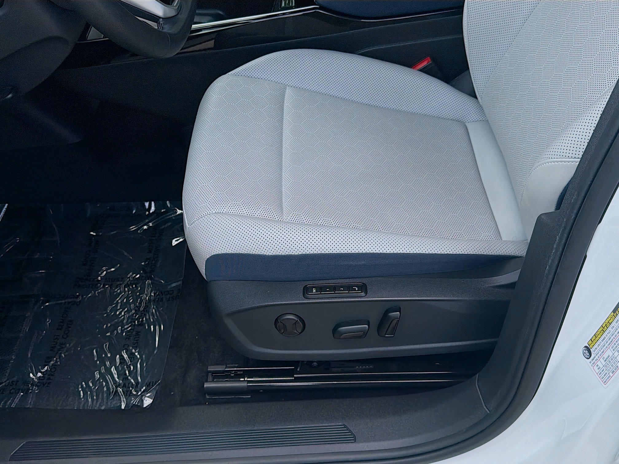 Used 2024 Volkswagen ID.4 Pro S RWD image 18