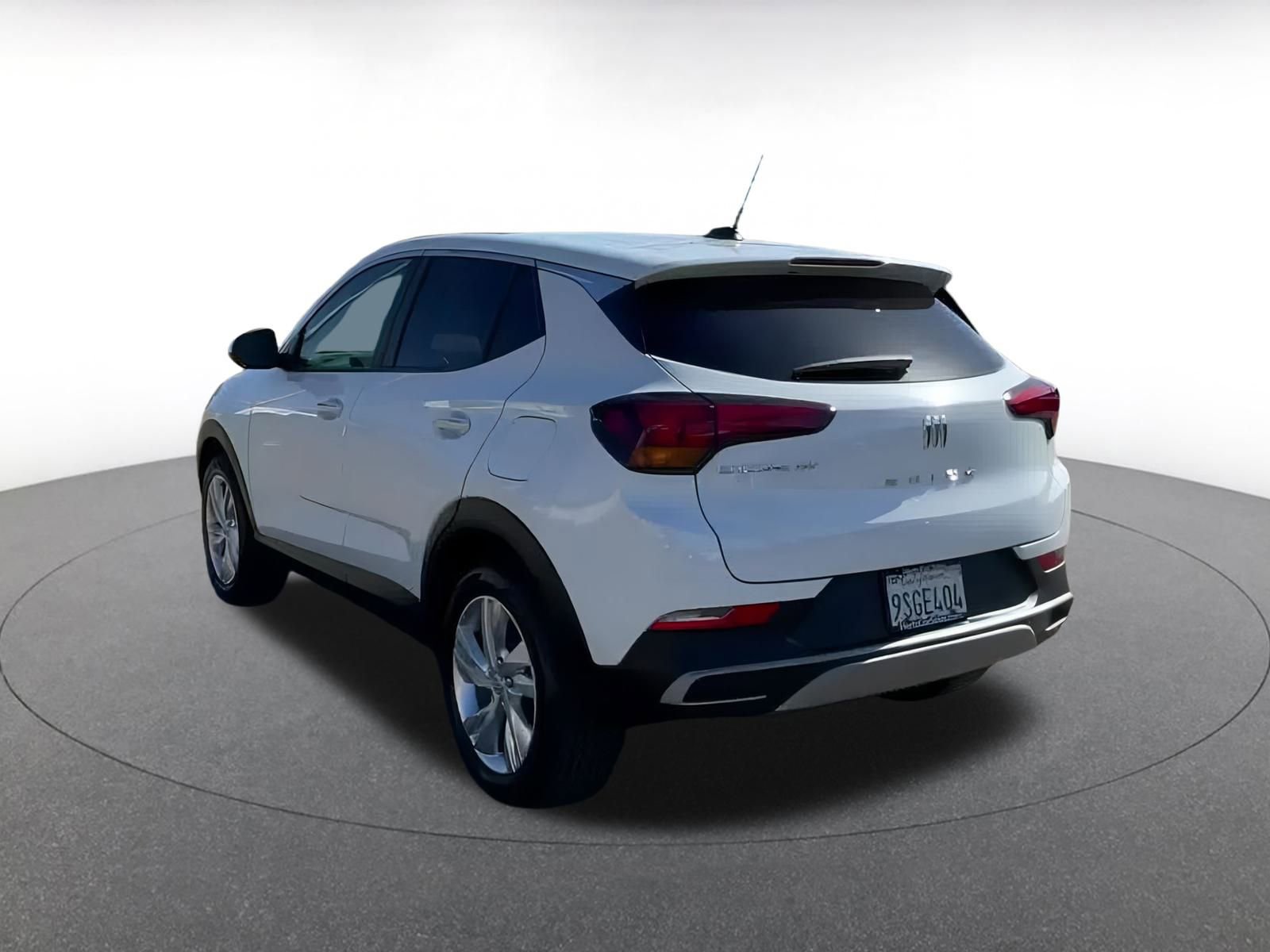 Used 2025 Buick Encore GX Preferred image 11