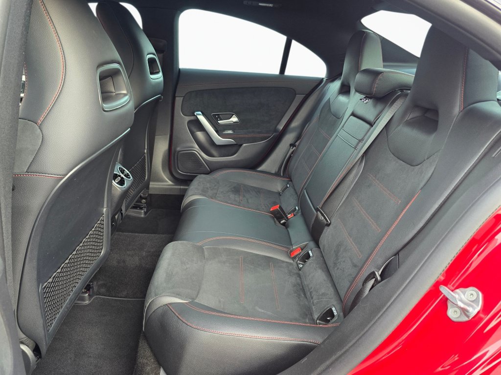 Used 2022 Mercedes-Benz CLA 250 4MATIC image 20
