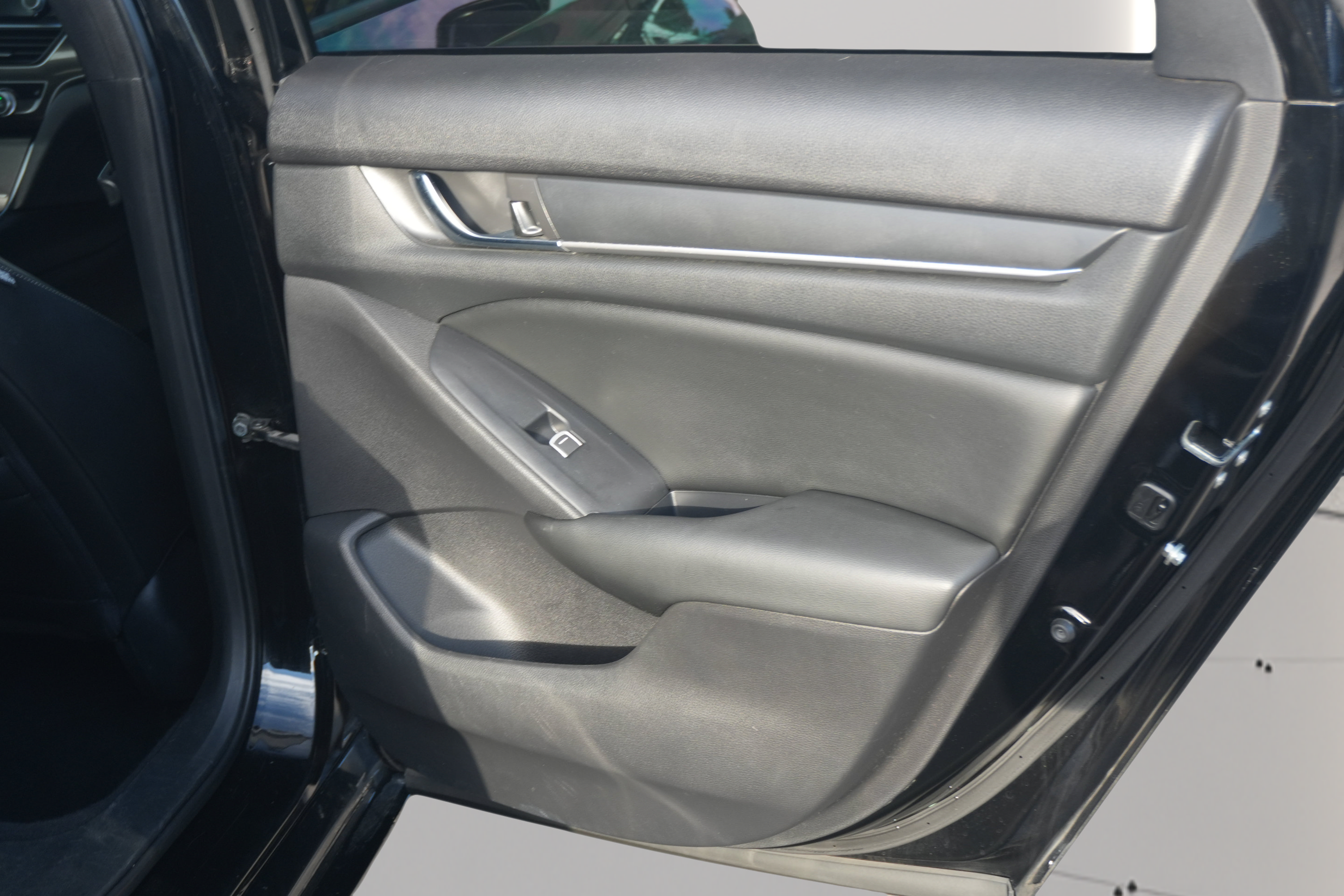 Used 2019 Honda Accord Sport image 22