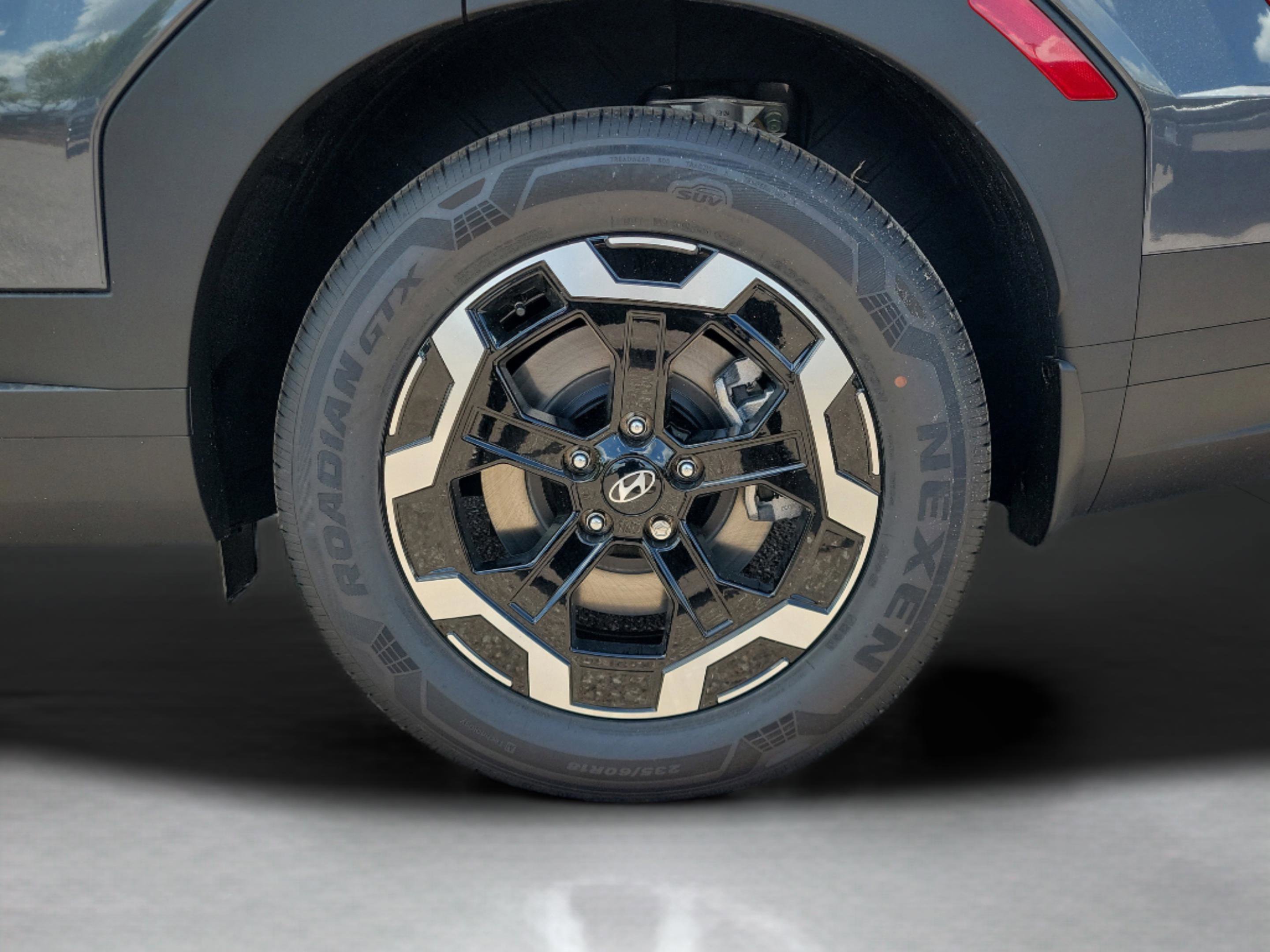 New 2026 Hyundai Santa Fe SEL image 5