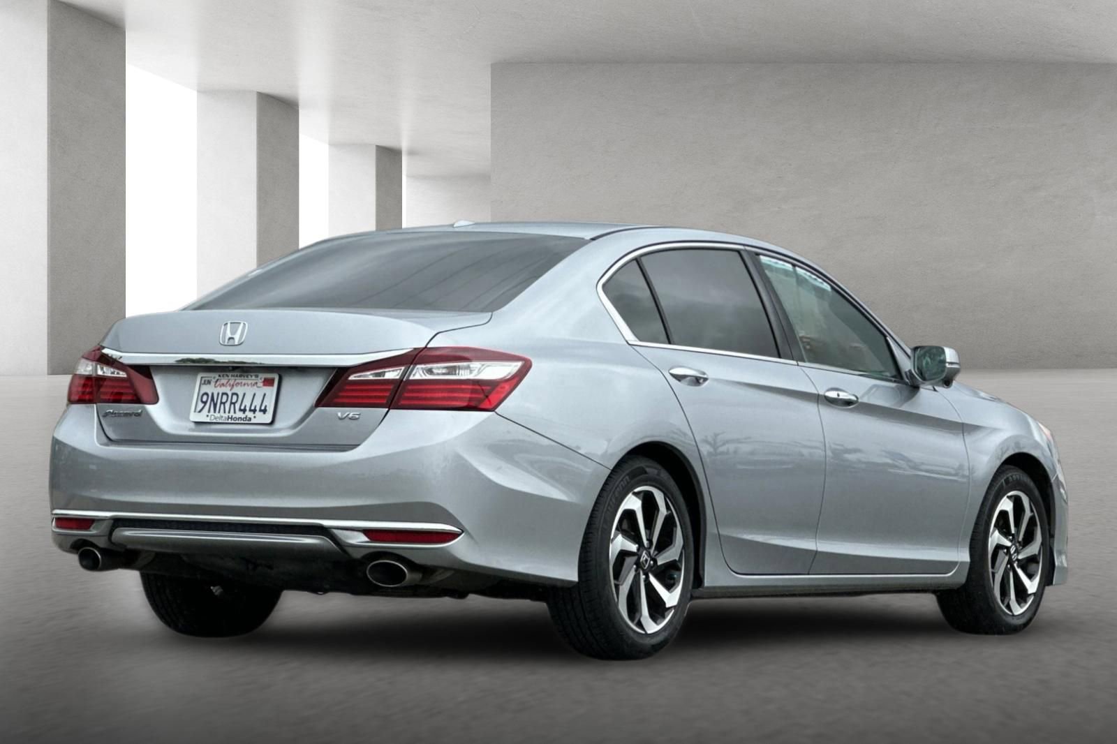 Used 2016 Honda Accord EX-L image 4