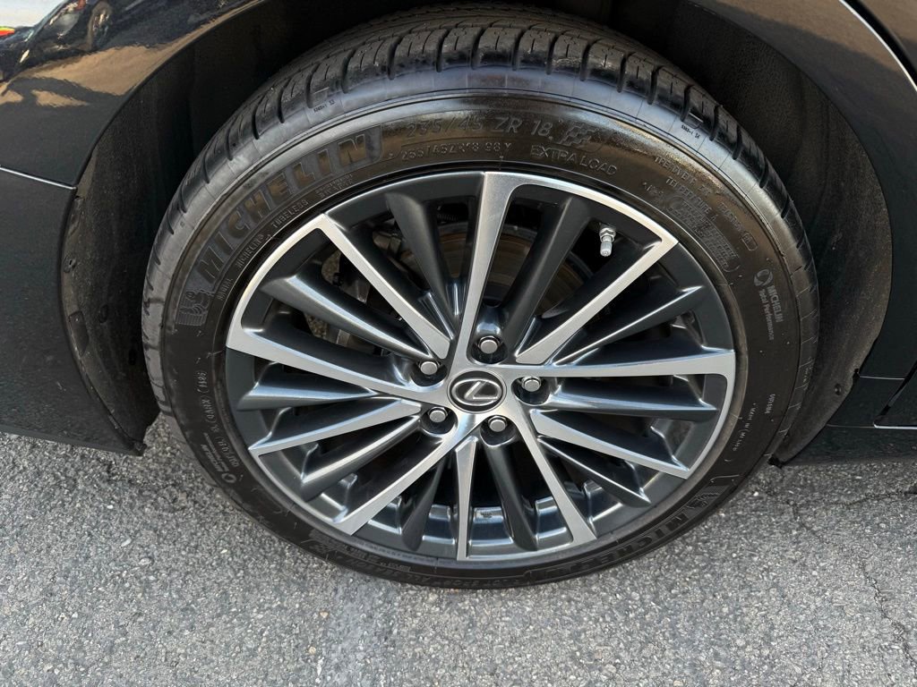 Used 2022 Lexus ES 350 w/ Premium Package image 8