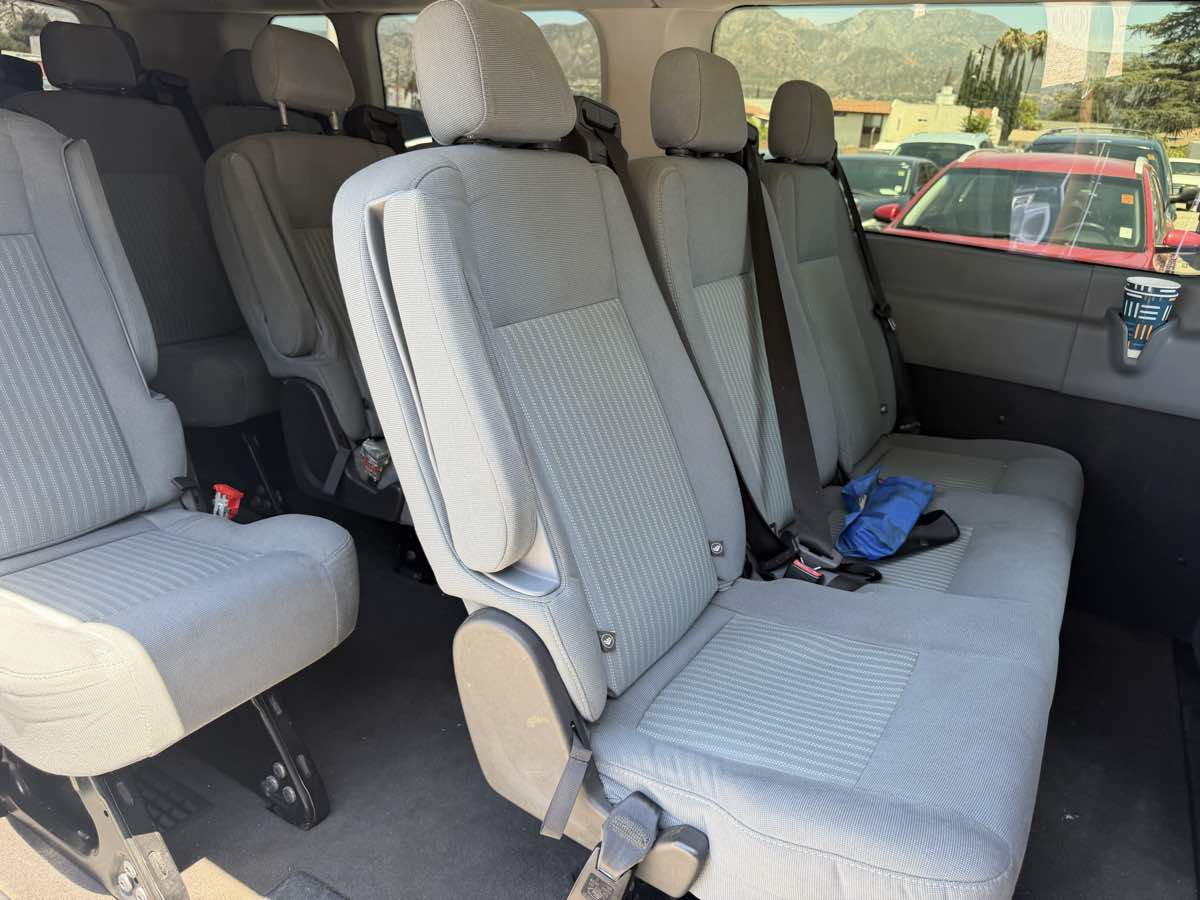 Used 2015 Ford Transit 350 XLT RWD image 11