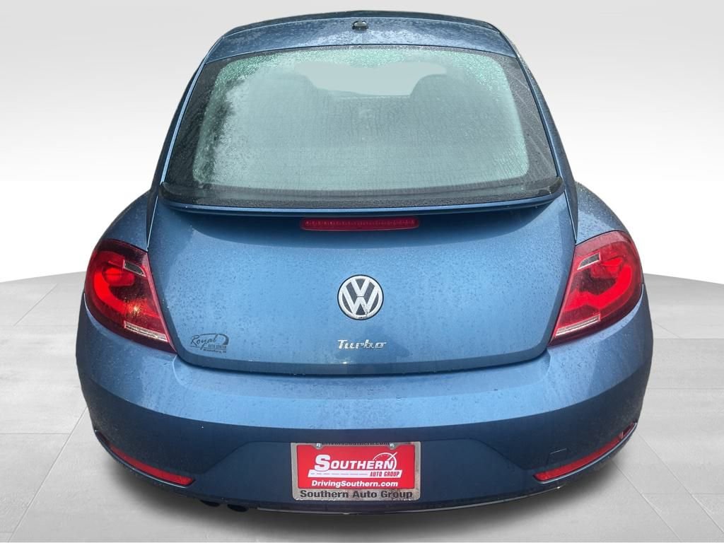 Used 2019 Volkswagen Beetle 2.0T S image 4