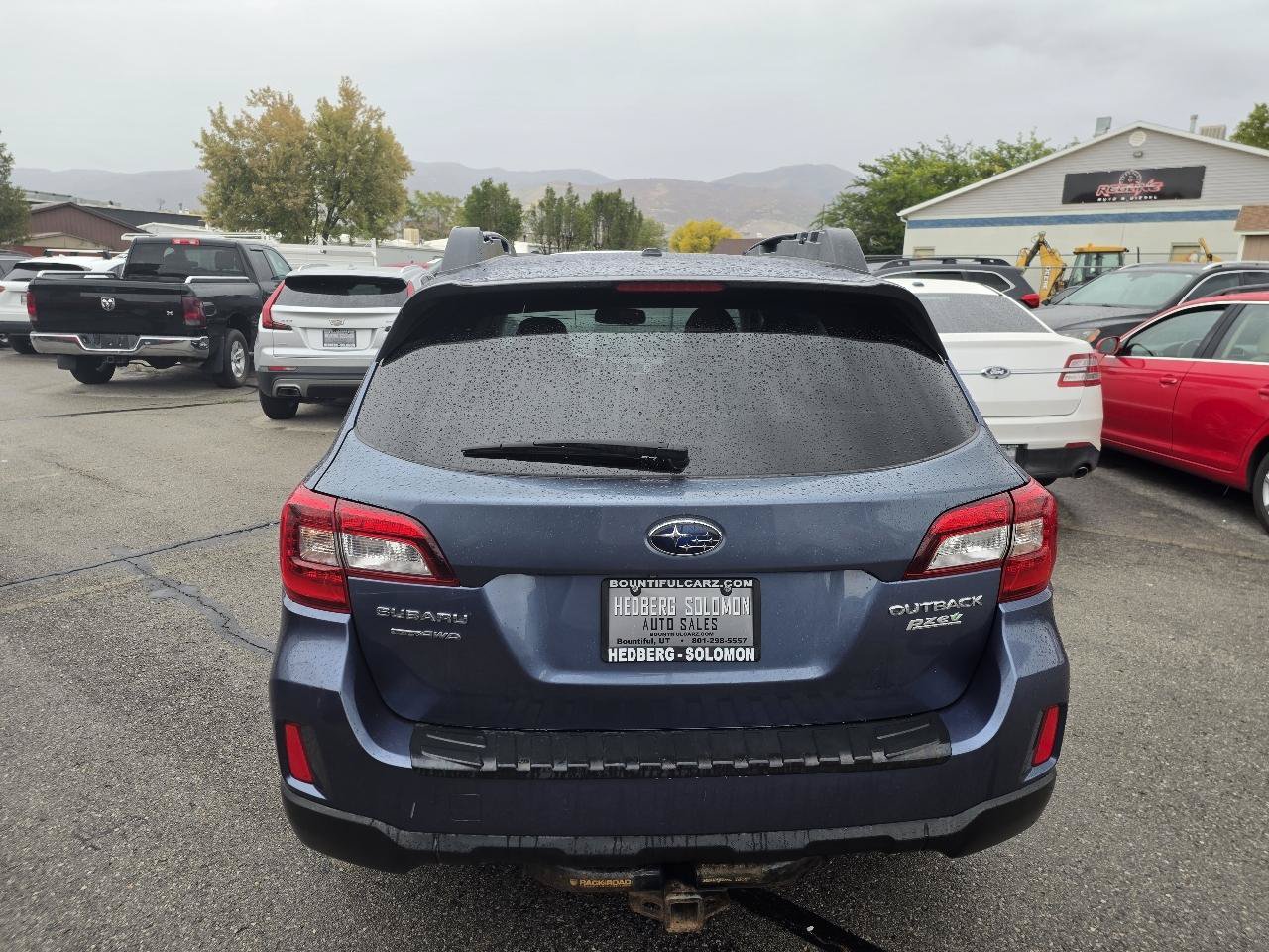 Used 2015 Subaru Outback 2.5i Limited AWD/4WD image 4