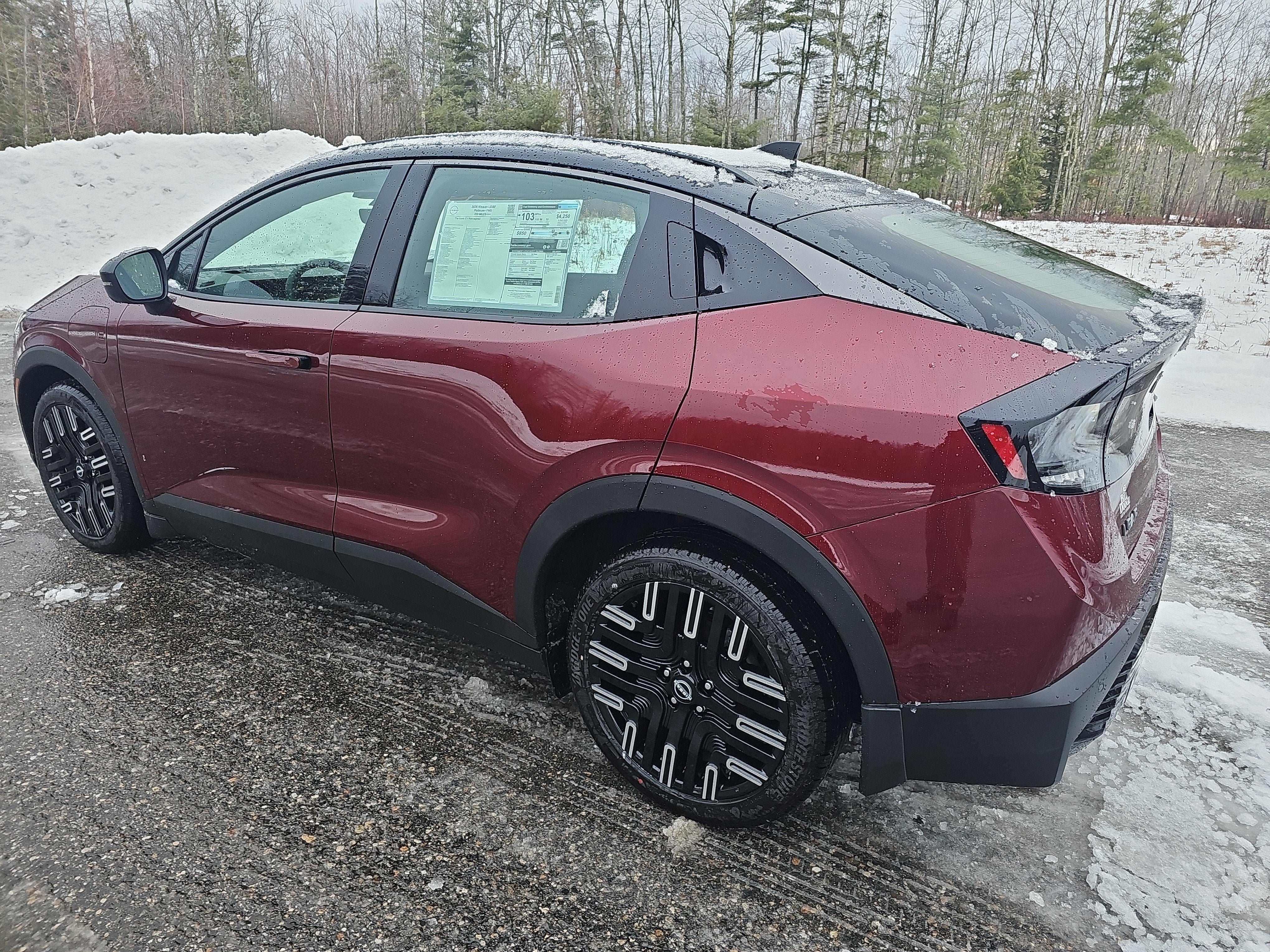 New 2026 Nissan Leaf Platinum+ w/ Cargo Package (Platinum+) image 5