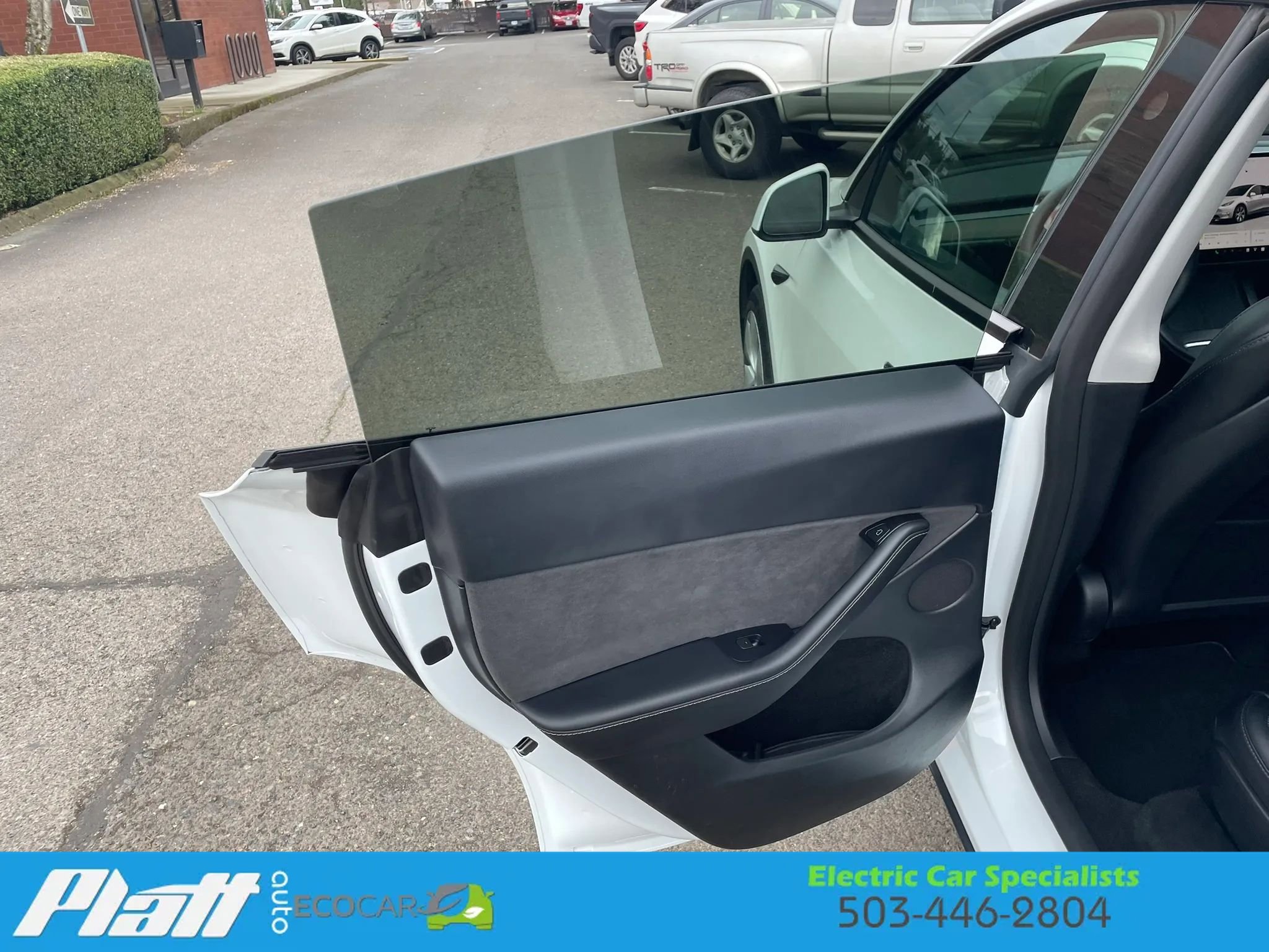 Used 2024 Tesla Model Y Long Range image 36