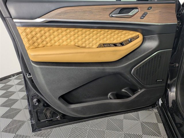 Certified 2023 Jeep Grand Cherokee Summit w/ Adv Protech Group IV image 9