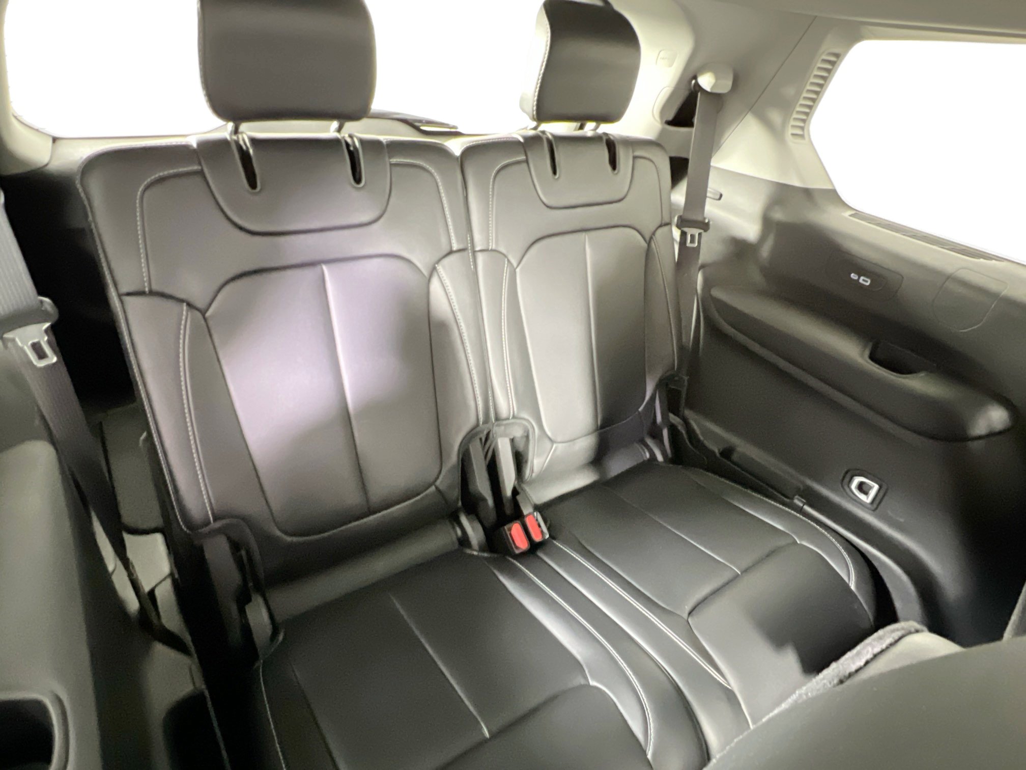 Used 2021 Jeep Grand Cherokee L Limited image 26