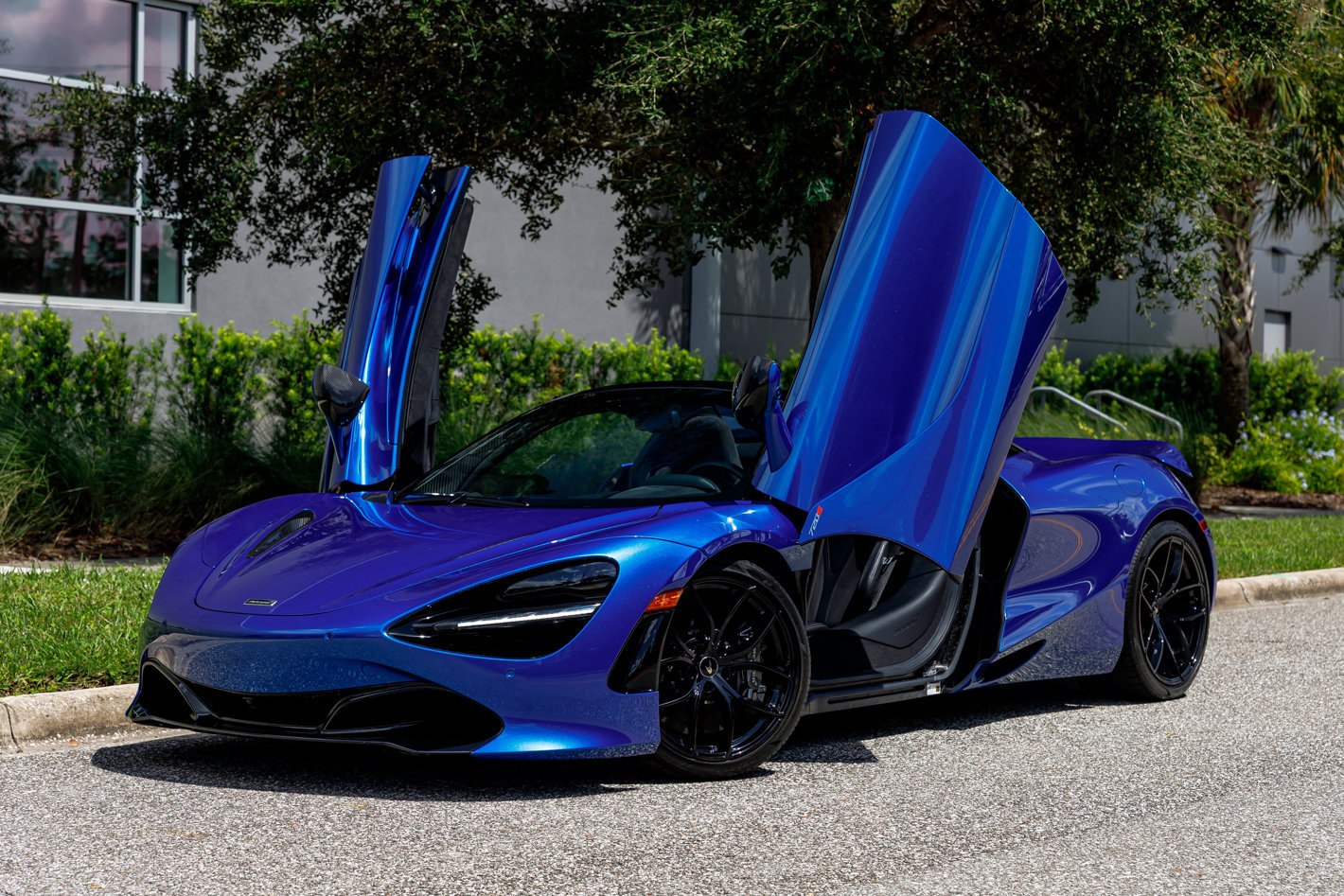 Used 2022 McLaren 720S Luxury RWD image 49