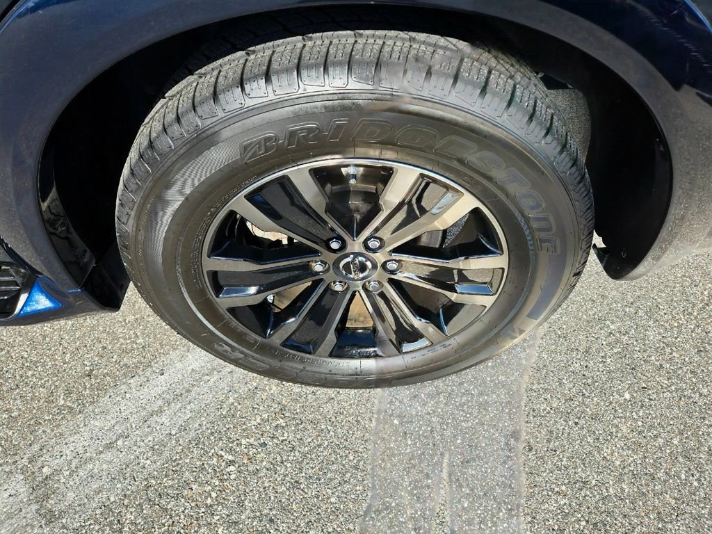 Used 2019 Nissan Armada Platinum w/ Captain's Chairs Package image 15