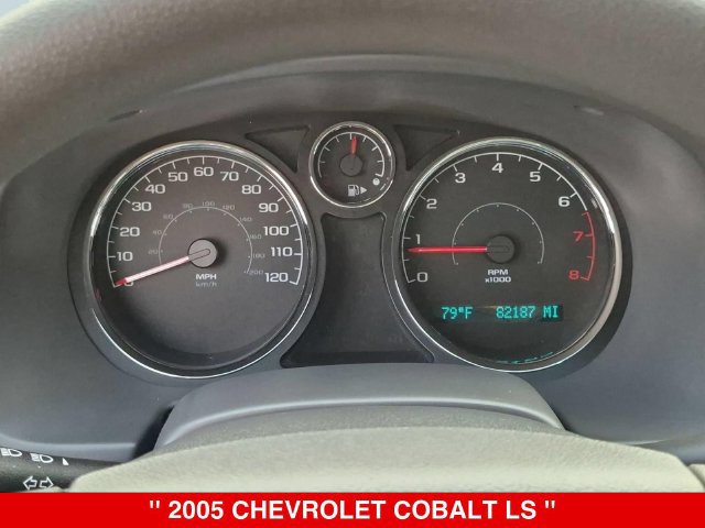 Used 2005 Chevrolet Cobalt LS FWD image 22