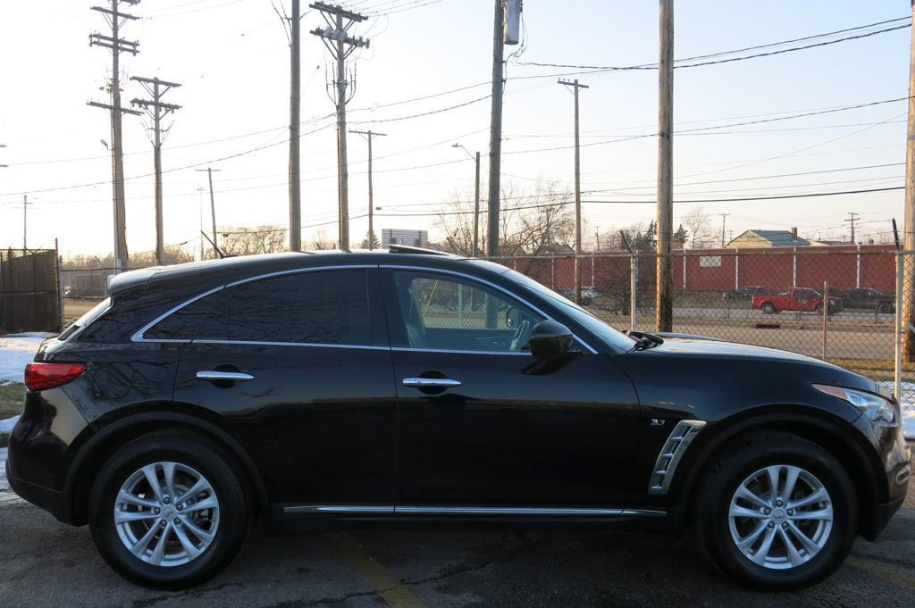 Used 2016 INFINITI QX70 AWD image 5