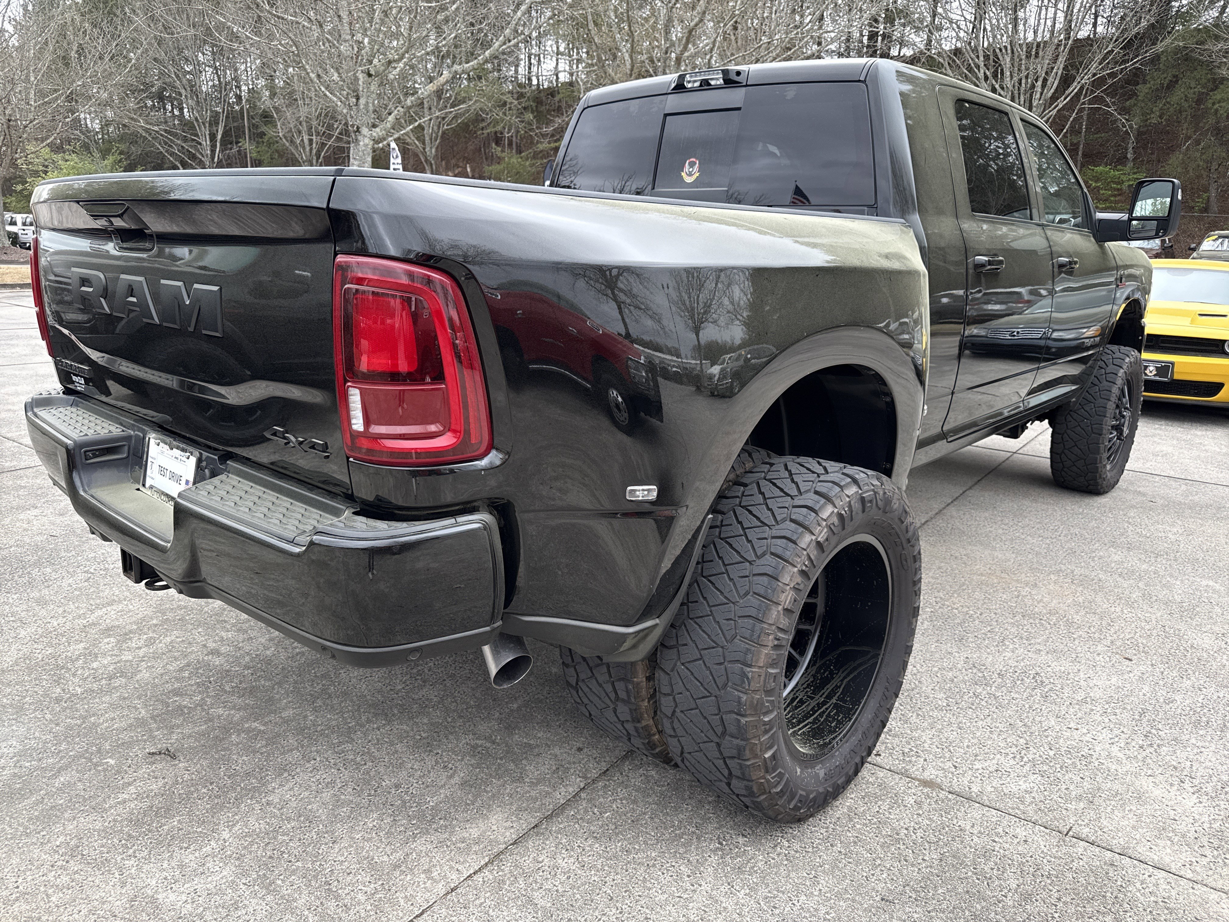 Used 2025 RAM 3500 Laramie w/ Night Edition image 7