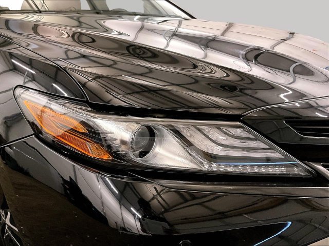 Used 2021 Toyota Camry XSE w/ Navigation Package FWD image 27